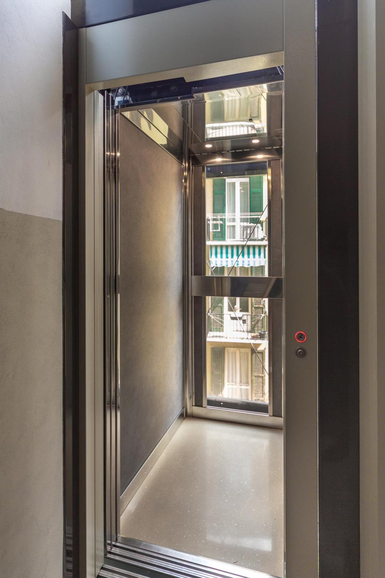 Studio Suite Navigli Bocconi In The Heart Of Milano Dış mekan fotoğraf